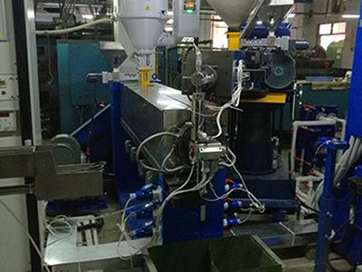 铜线拉丝及芯线挤出